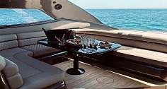 Аренда яхты Sunseeker 68 "007" на Миконосе